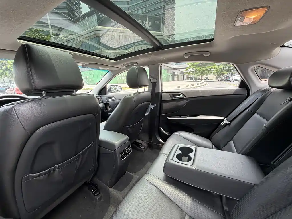 Hyundai Mistra 2016 — фото 10