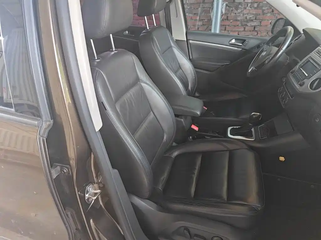 Volkswagen Tiguan 2015 — фото 25
