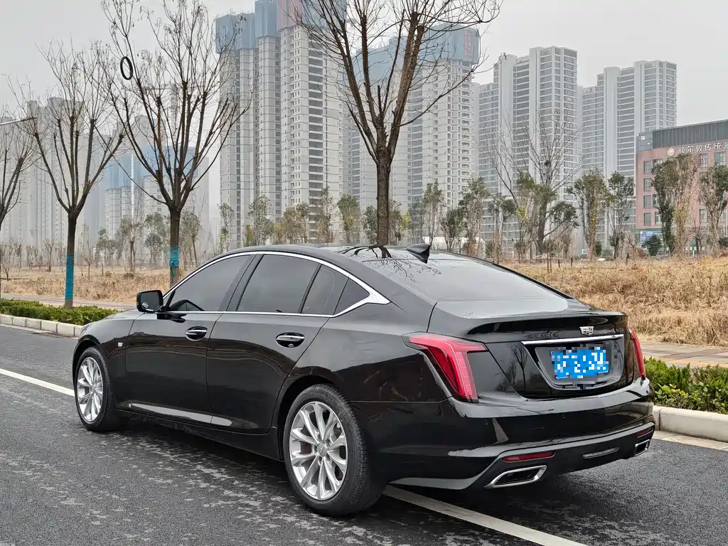 Cadillac CT5 2022 — фото 16