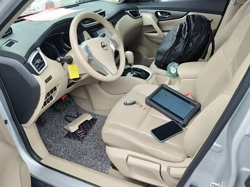 Nissan X-Trail 2015 — фото 16