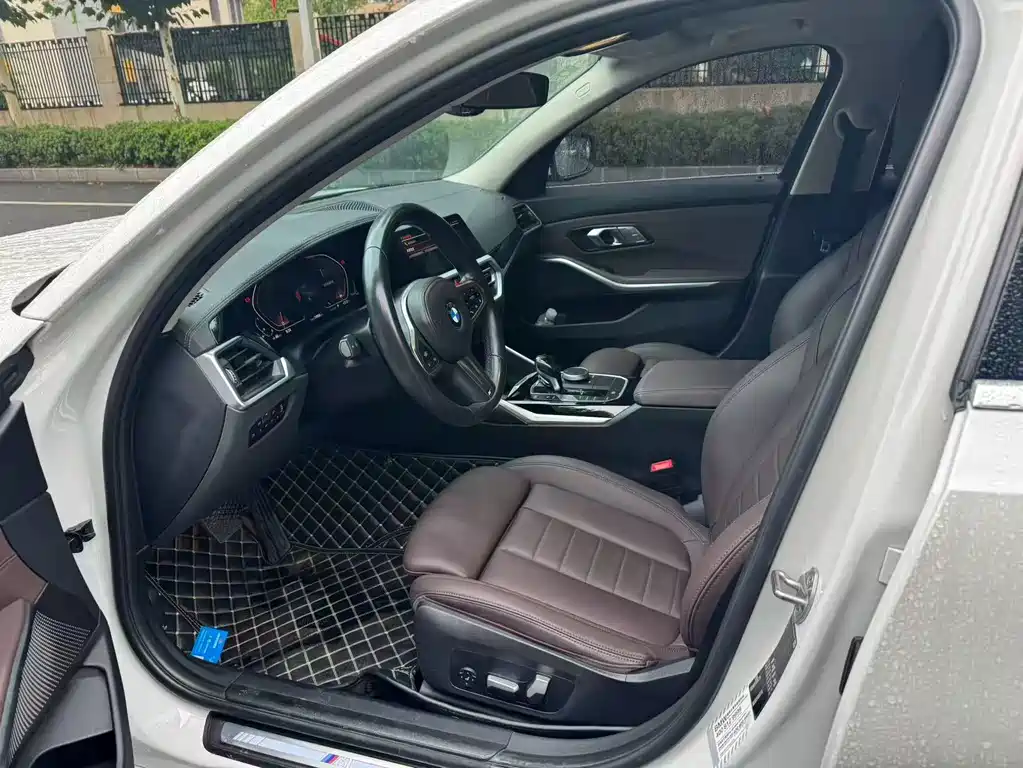 BMW 3 Series 2020