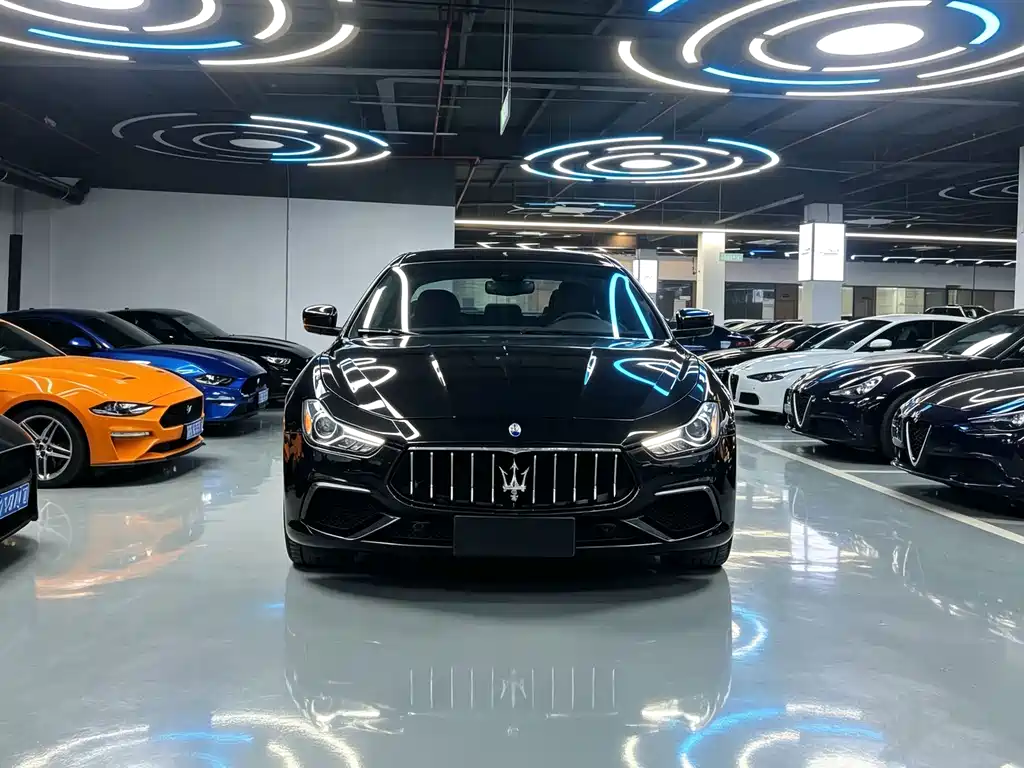 Maserati Ghibli 2014 — фото 2