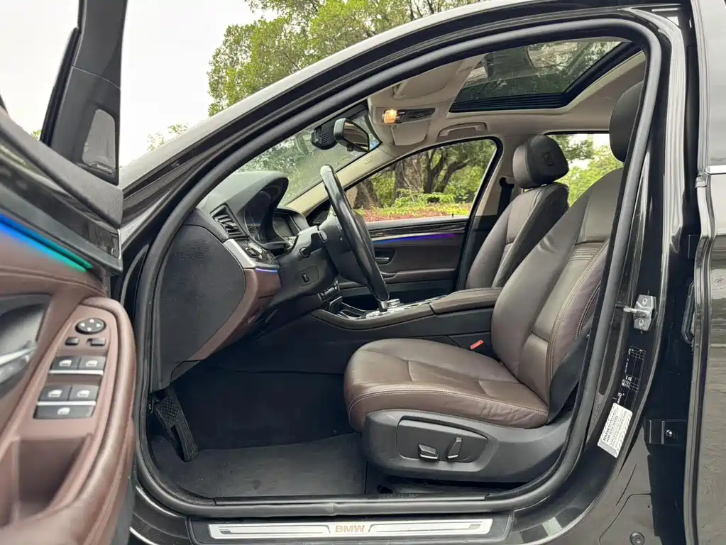 BMW 5 Series 2016