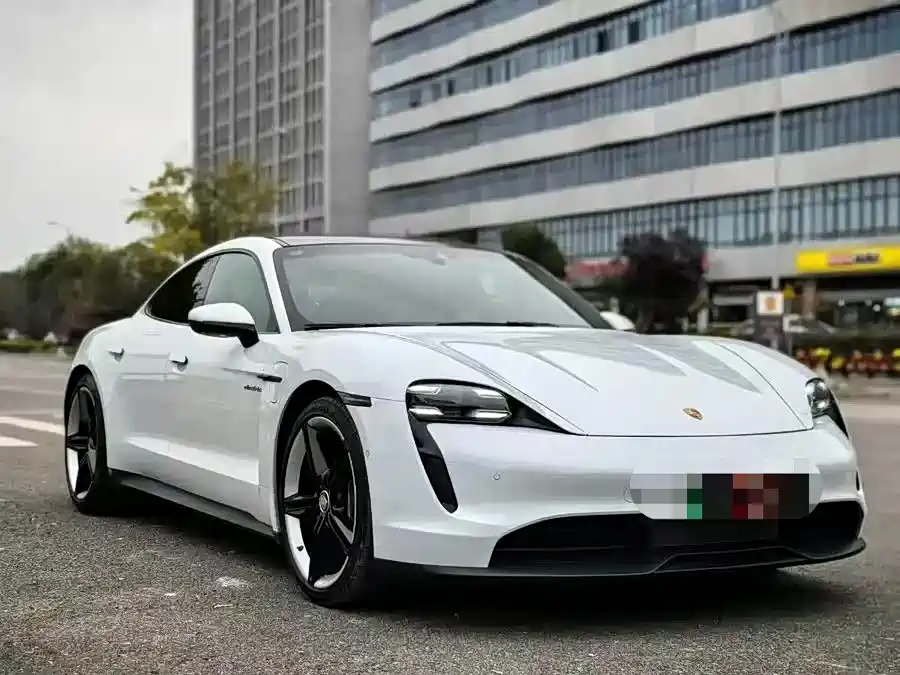 Porsche Taycan 2020 — фото 3