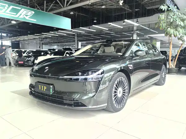 Stelato S9T 2025