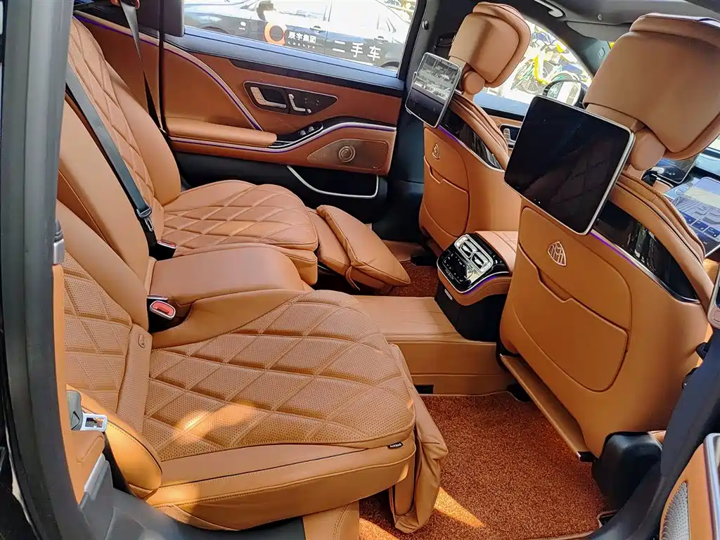 Mercedes-Benz Maybach S-Class 2023 — фото 11