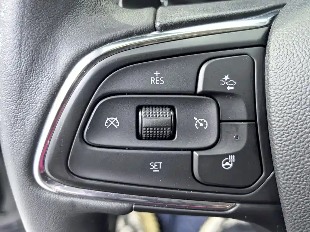 Buick Envision Plus 2023 — фото 14