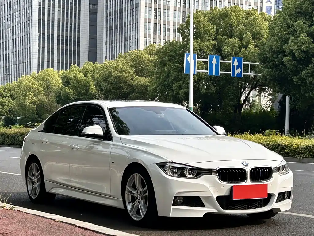 BMW 3 Series 2017 — фото 3
