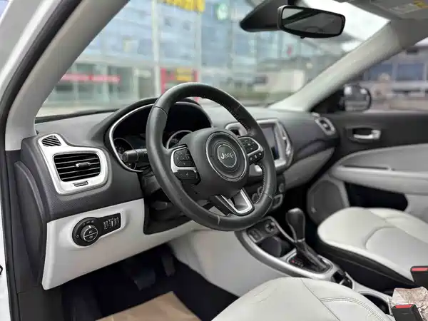 Jeep Compass 2017