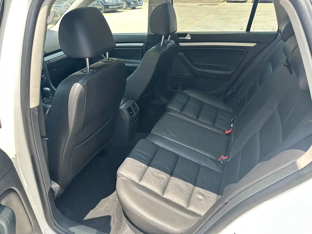 Volkswagen Golf 2013