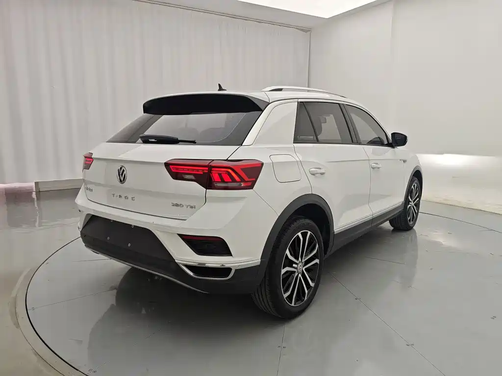 Volkswagen T-Roc 2020 — фото 9