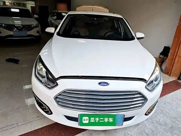 Ford Escort 2017