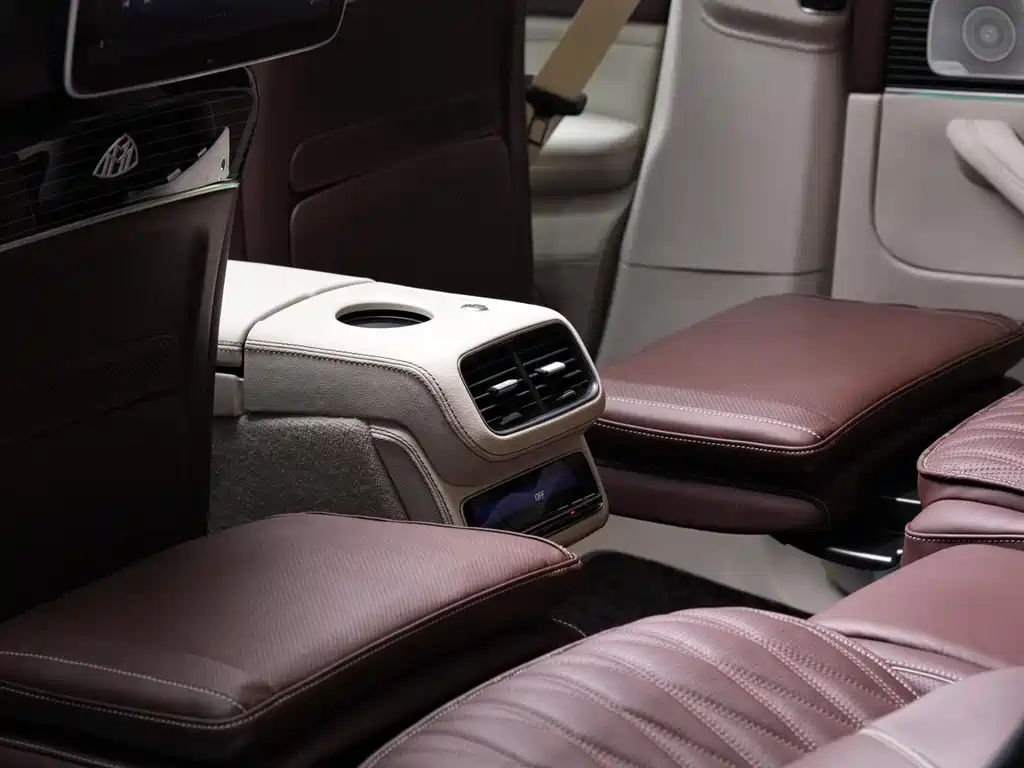 Mercedes-Benz GLS — фото 22