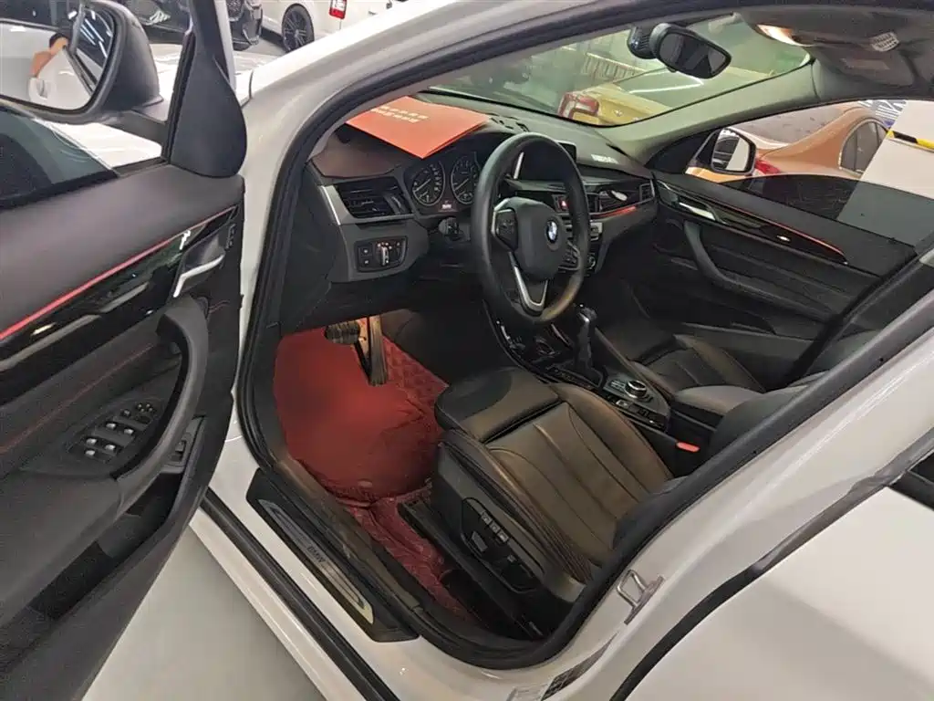 BMW X1 2018 — фото 16