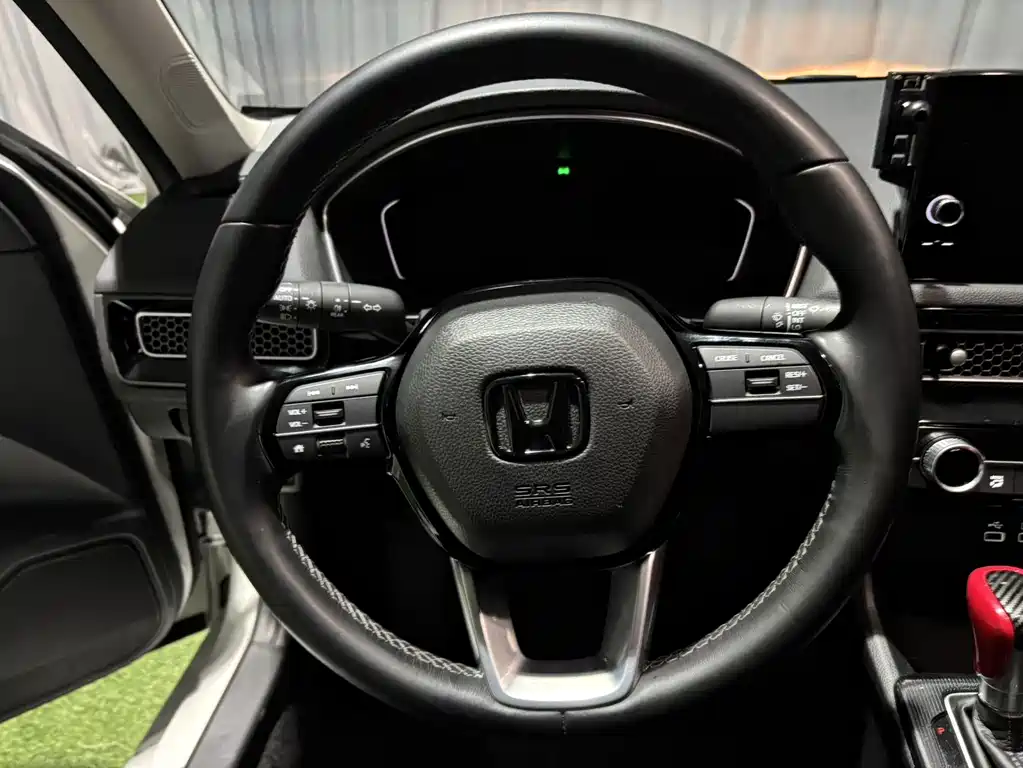 Honda Civic 2022 — фото 12