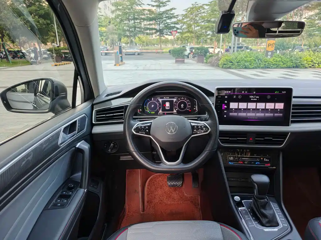 Volkswagen Tiguan L New Energy 2021 — фото 12