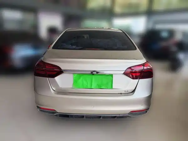 Geely Emgrand 2019