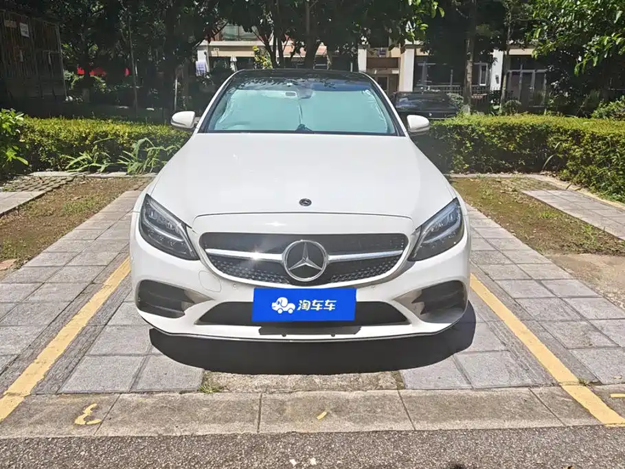 Mercedes-Benz C-Class 2019 — фото 2