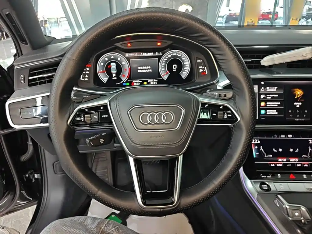 Audi A6L 2024 — фото 11