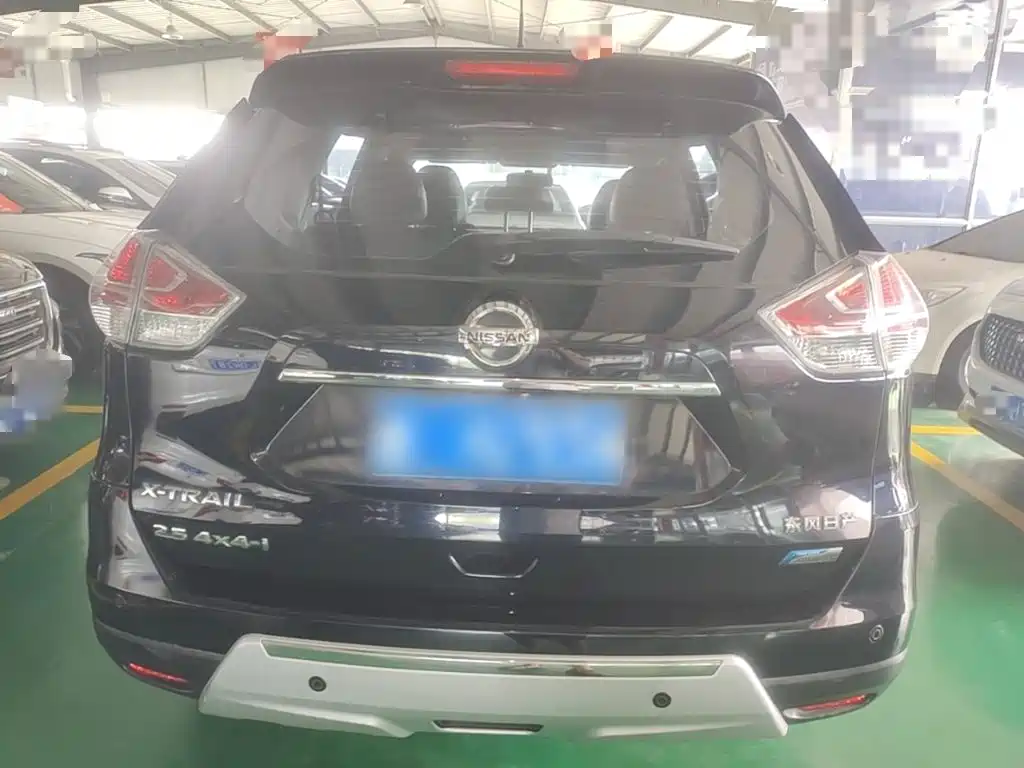 Nissan X-Trail 2015