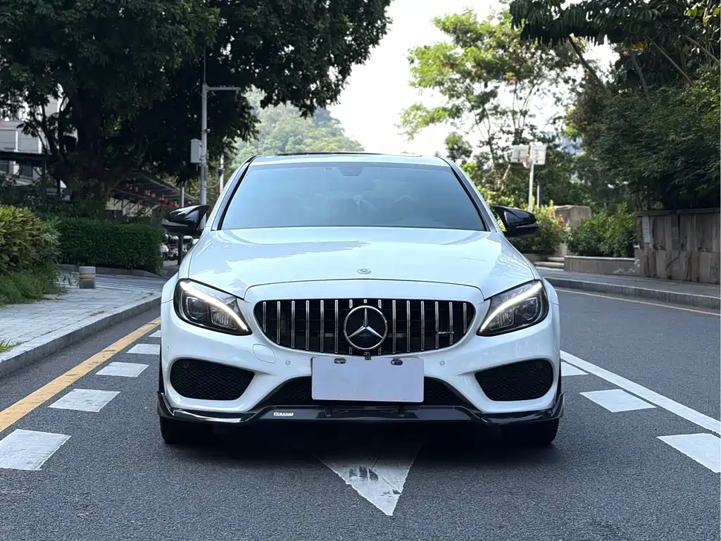 Mercedes-Benz C-Class 2018