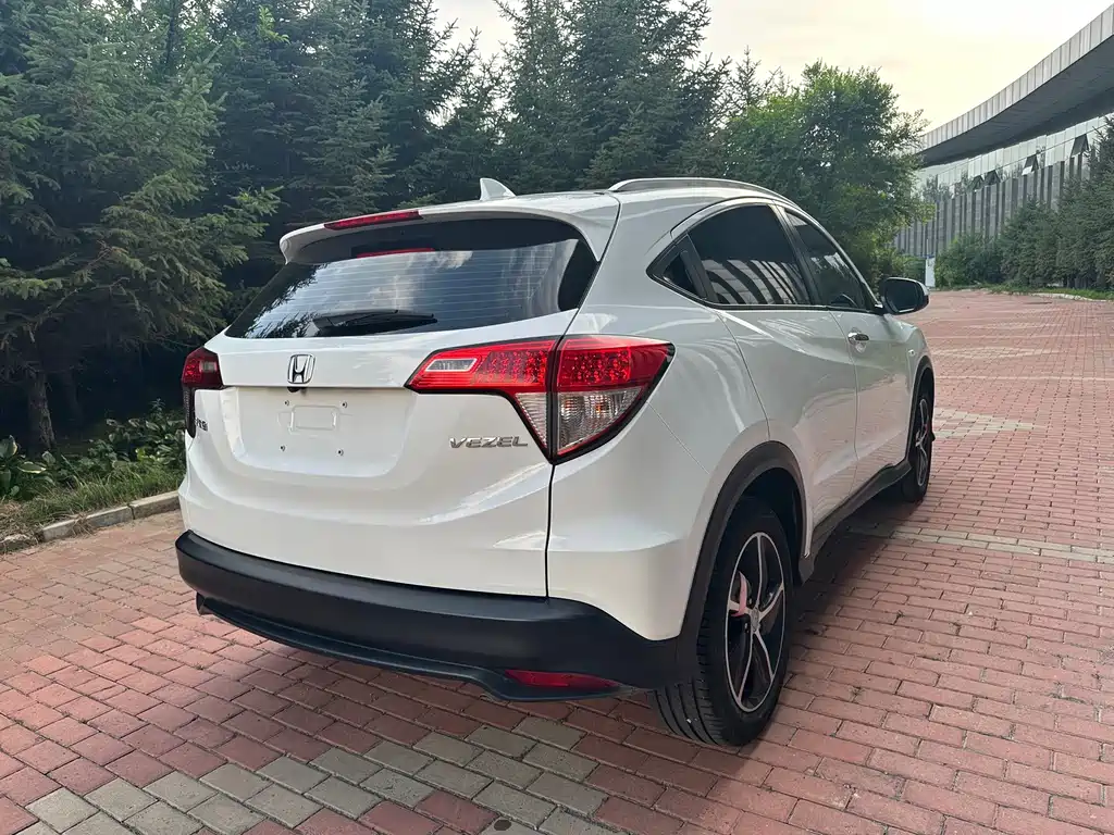 Honda Vezel 2022 — фото 16