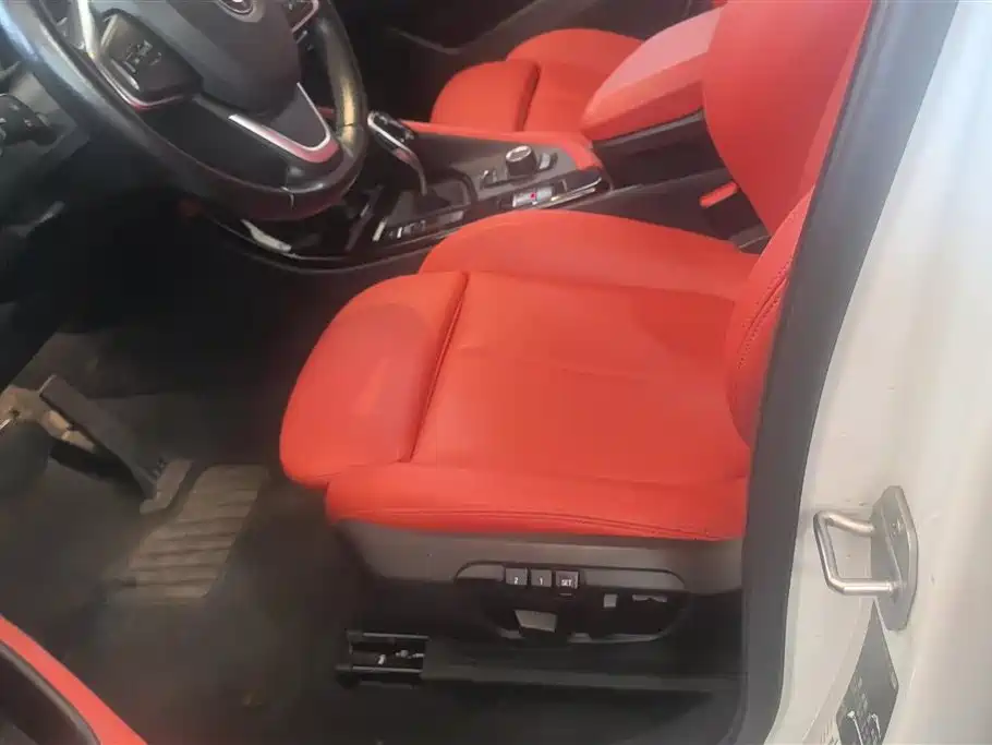 BMW X2 2020 — фото 9