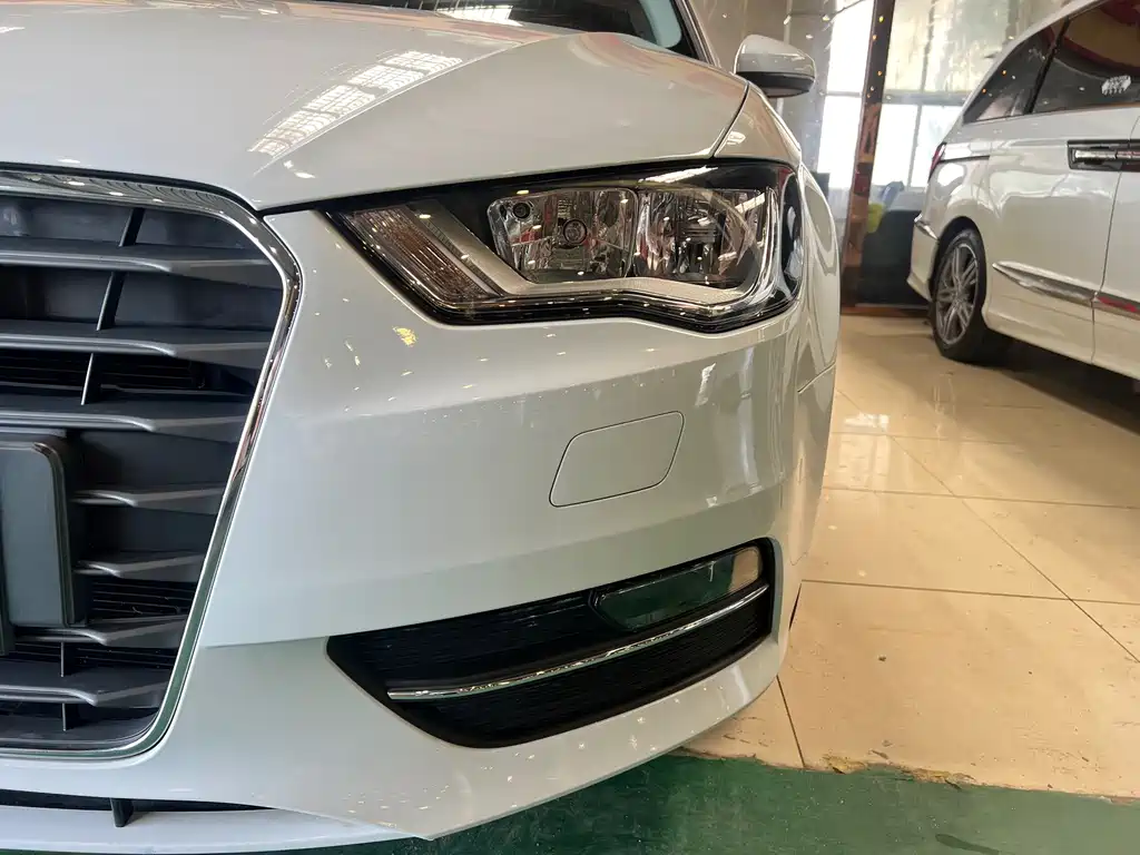 Audi A3 2016 — фото 10