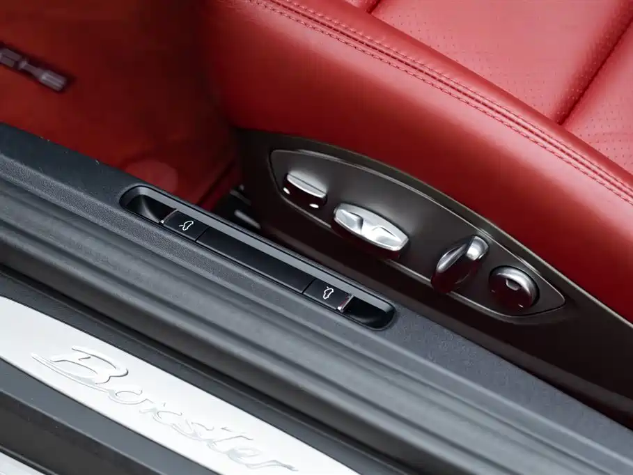 Porsche 718 2025 — фото 18