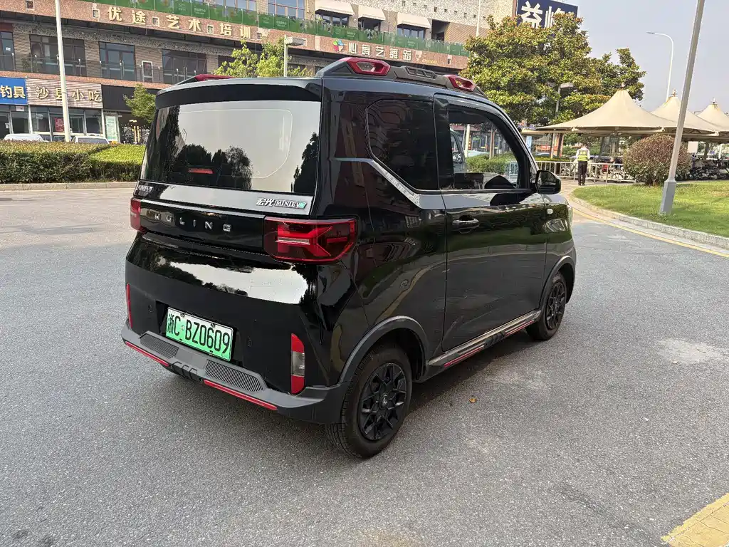 Wuling MINIEV 2023 — фото 9