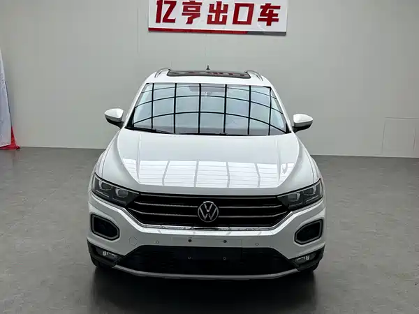 Volkswagen T-Roc 2023