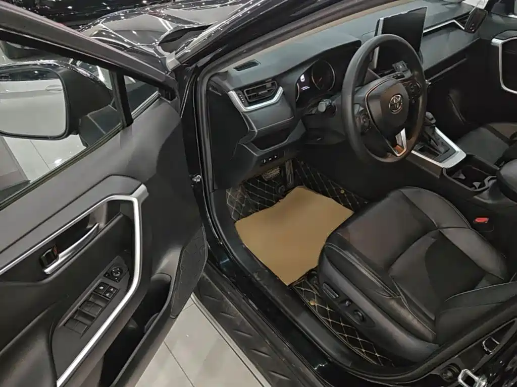 Toyota Wildlander 2020 — фото 16