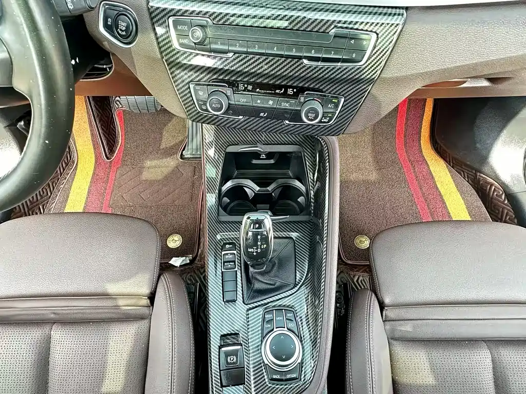 BMW X1 2021 — фото 12