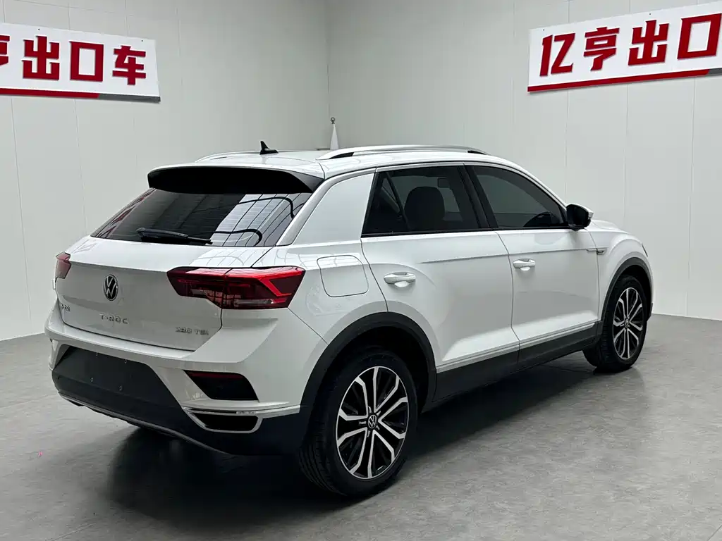 Volkswagen T-Roc 2023 — фото 17