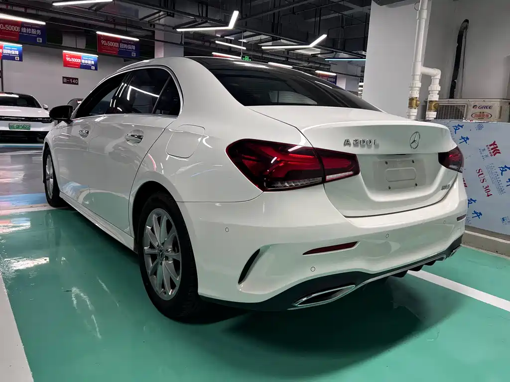 Mercedes-Benz A-Class 2022 — фото 18