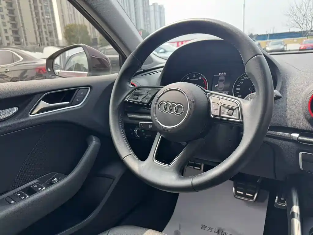 Audi A3 2020 — фото 12
