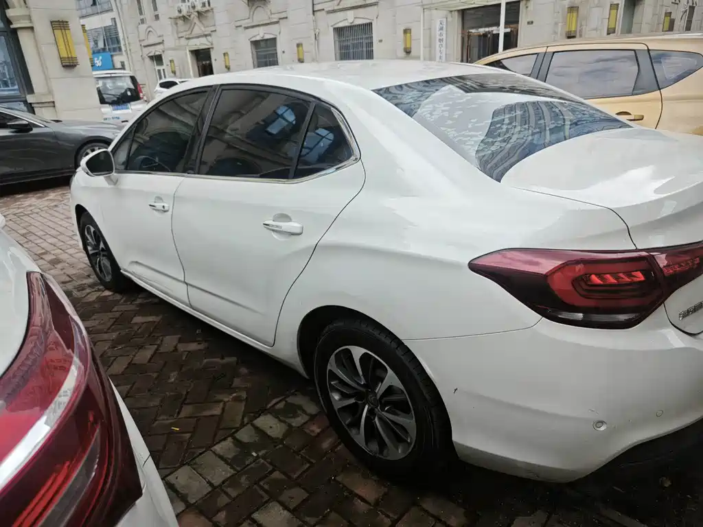 Citroen C4L 2016 — фото 16