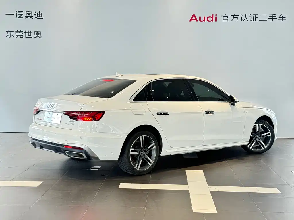 Audi A4L 2023 — фото 4