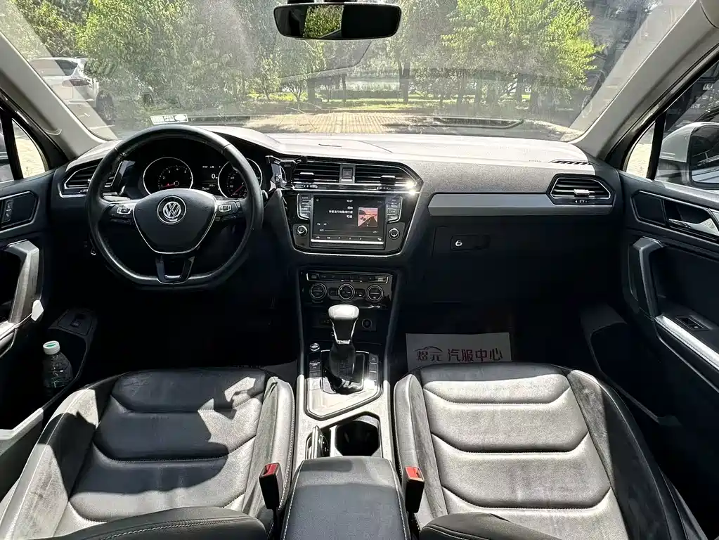 Volkswagen Tiguan L 2018 — фото 9