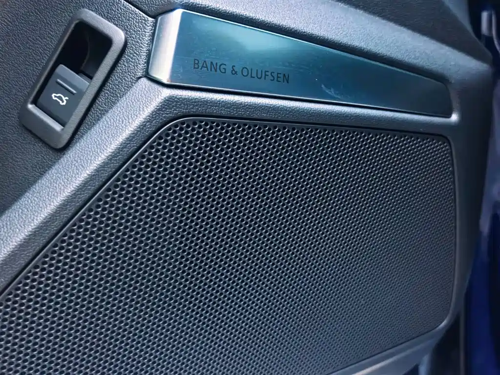 Audi A3 2023 — фото 23