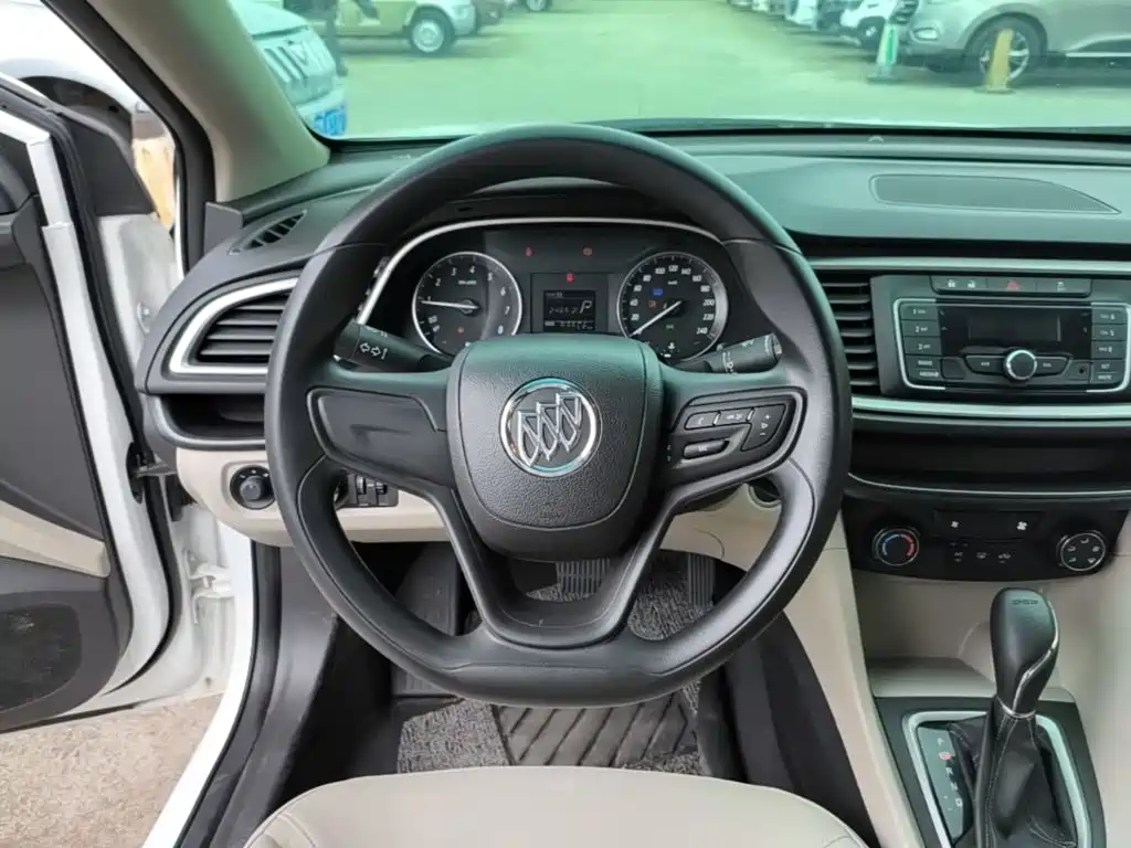 Buick Excelle GT 2019 — фото 11