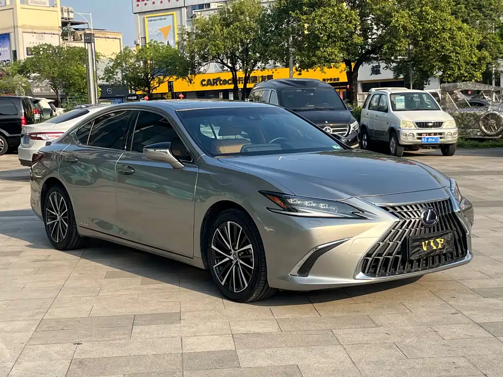 Lexus ES 2022 — фото 3