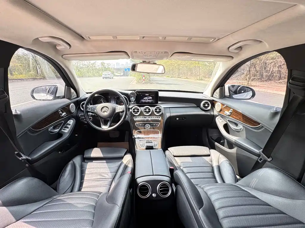 Mercedes-Benz C-Class 2016 — фото 6