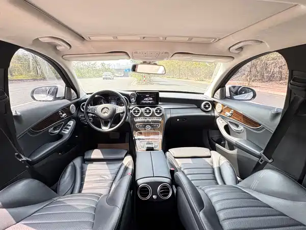 Mercedes-Benz C-Class 2017