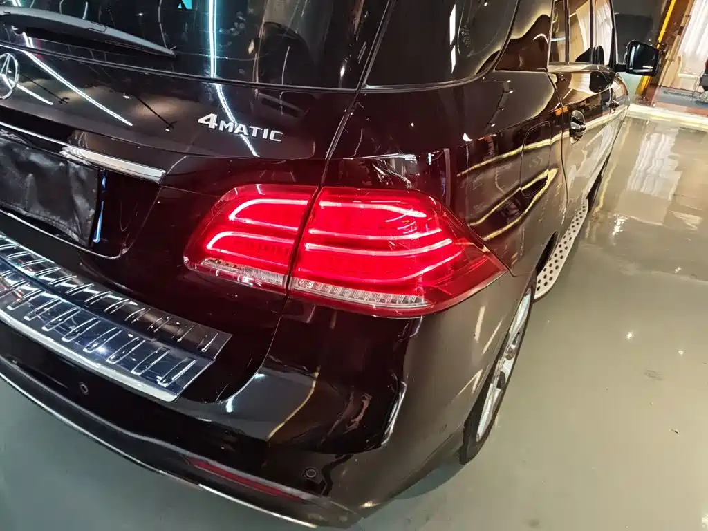 Mercedes-Benz GLE 2018 — фото 24