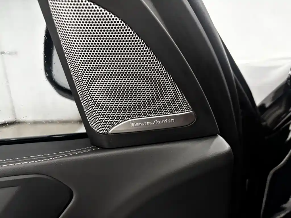 BMW X5 2025 — фото 11