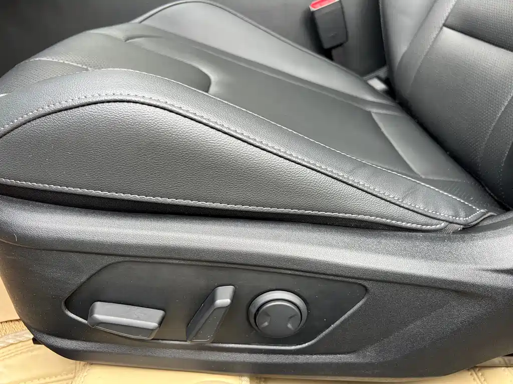 Hyundai Elantra 2023 — фото 28