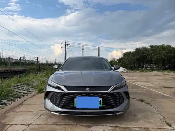 BYD Qin L 2024