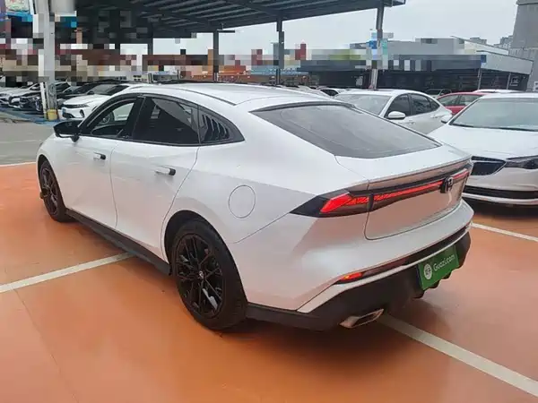 Changan UNI-V 2024
