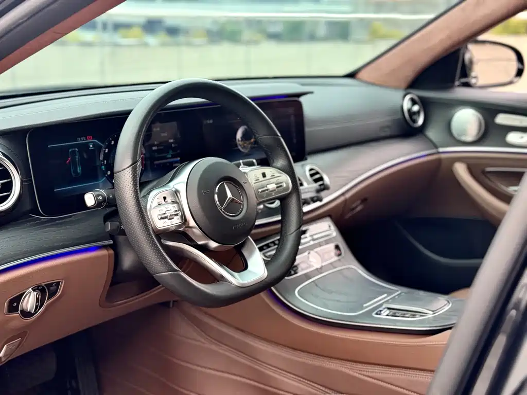 Mercedes-Benz E-Class 2019 — фото 6